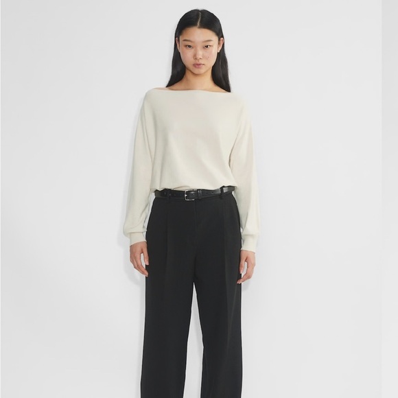 NWT Aritzia Babaton Inspiration Sweater Relaxed knit boatneck in Light Birch - Picture 1 of 5